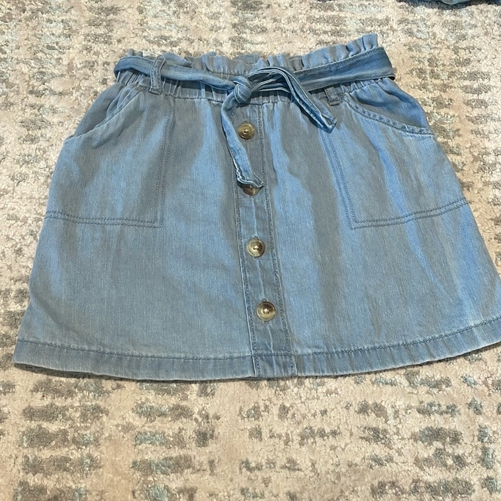 Oshkosh denim shirt. Size 8.